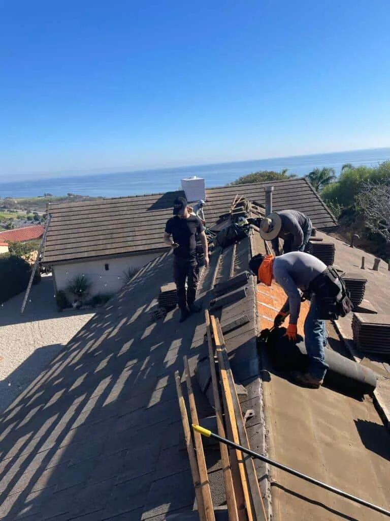 roof repair company in california