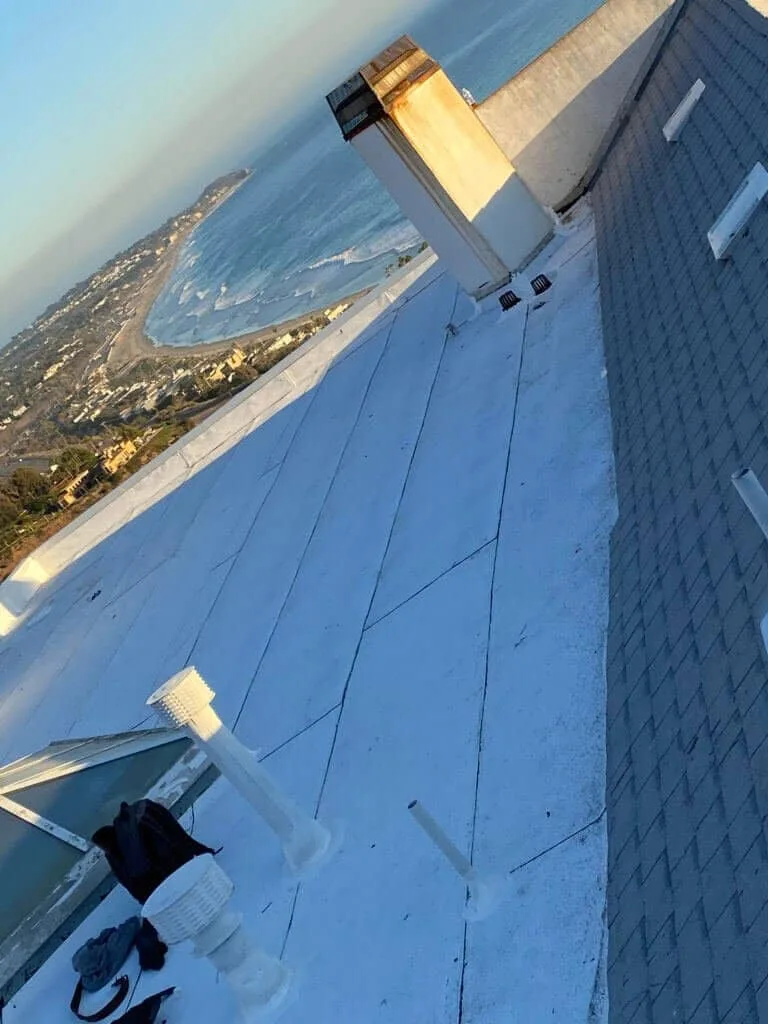 commercial roof repair company