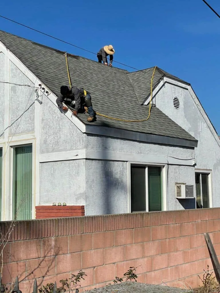 residential roofing contractor sherman oaks 2
